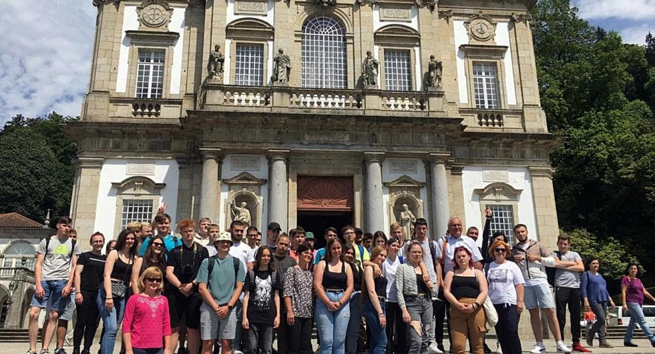 Praktyki zawodowe Uczniów z technikum logistycznego 3 L w ramach programu ERASMUS + w Portugali
