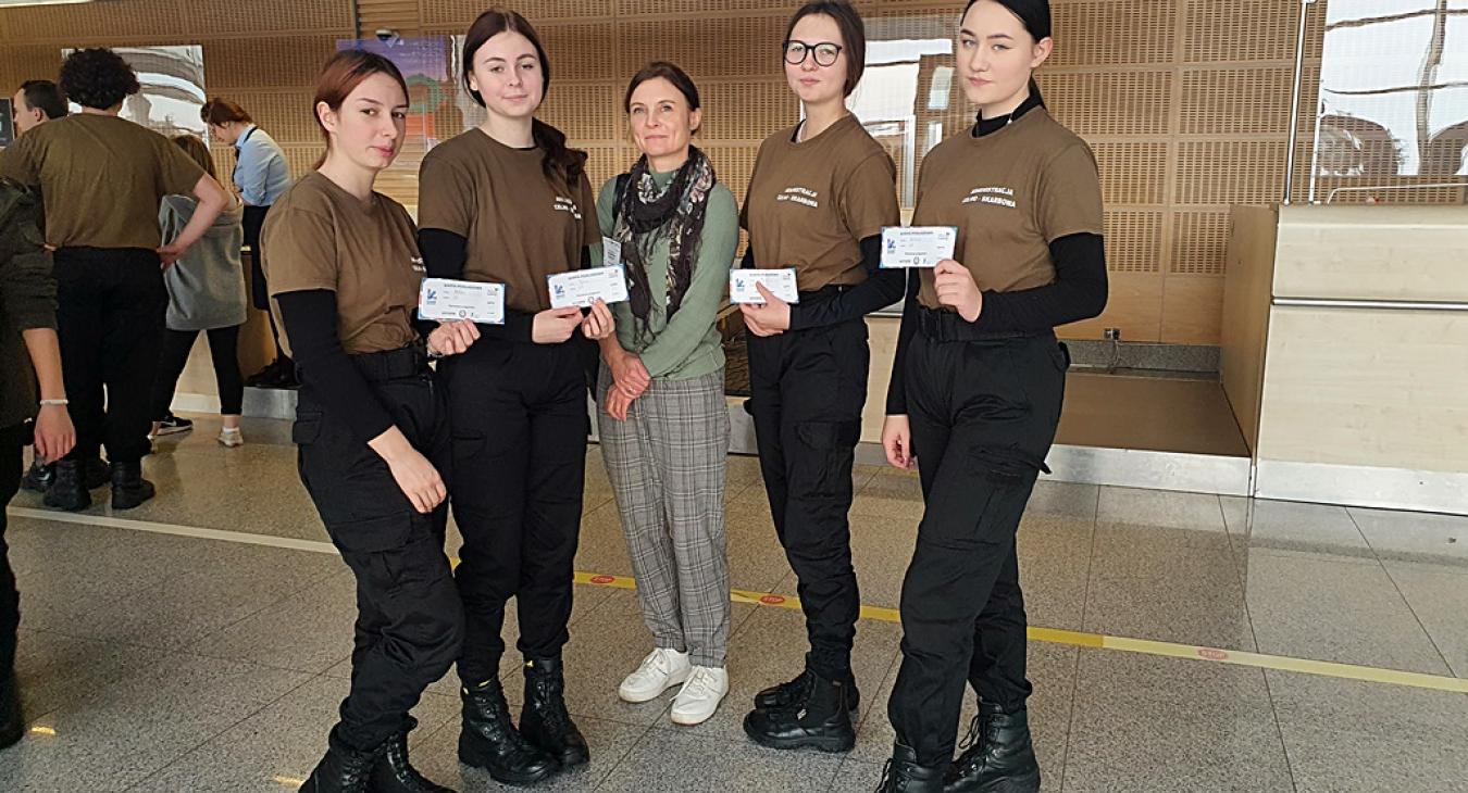 Ekonomiści i handlowcy z wizytą w Porcie Lotniczym Poznań – Ławica