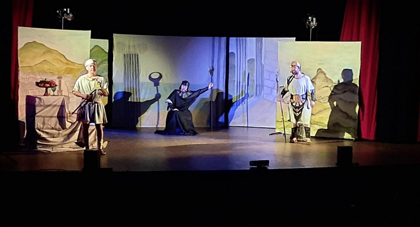 Pierwszy dzień wiosny w teatrze…