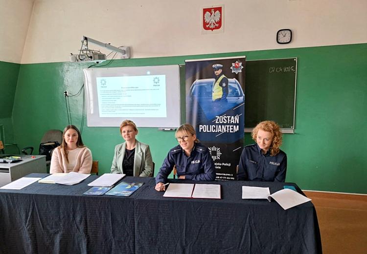 Symulacja rozmowy kwalifikacyjnej do Policji